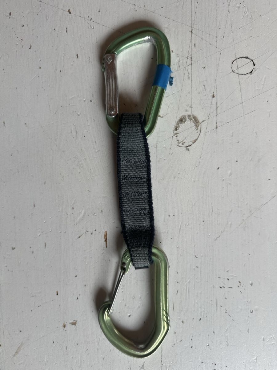 Attrezzatura da arrampicata: Expressschlingen Black Diamond  – Usato da Gsteigwiler venduto da Chrigel08 1