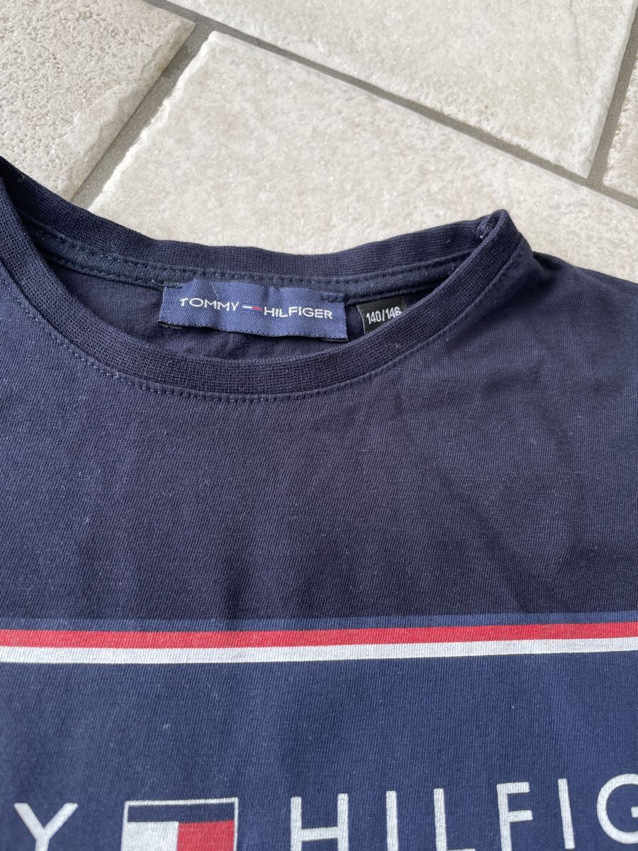 Hemden, T-Shirts & Polos: T-Shirt Gr.ca.134   Brief 3.00 Fr. – Gebraucht aus Waltenschwil von lina-04 1