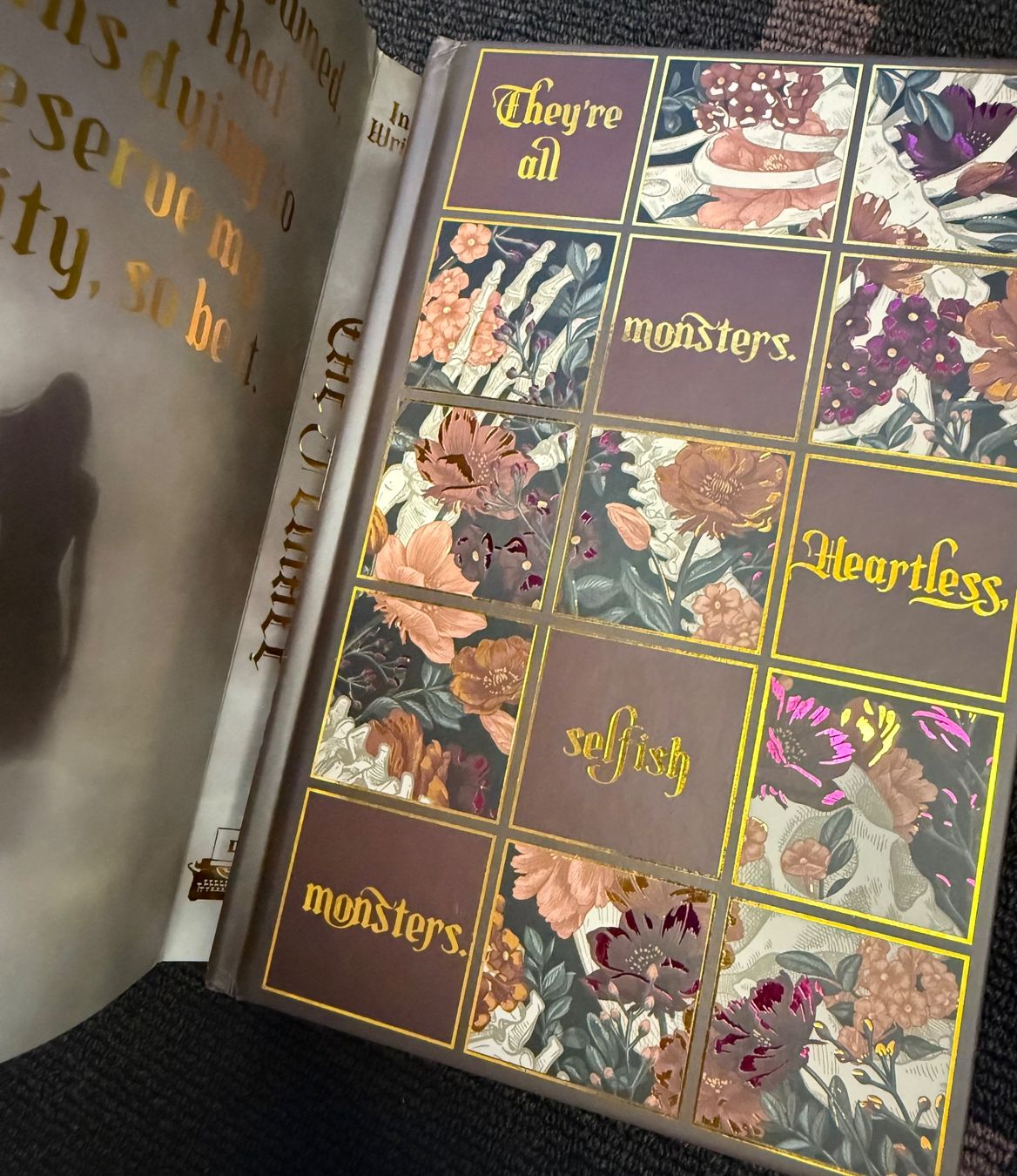 Libri: The Female von Invi Wright - Spezial Edition – Nuovo e nell'imballaggio originale da Eichberg venduto da Lolapop18 2