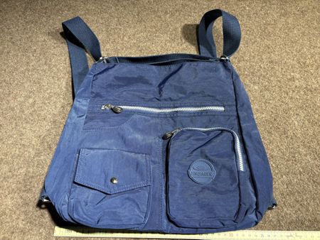 Damen Tasche blau Stoff neu
40