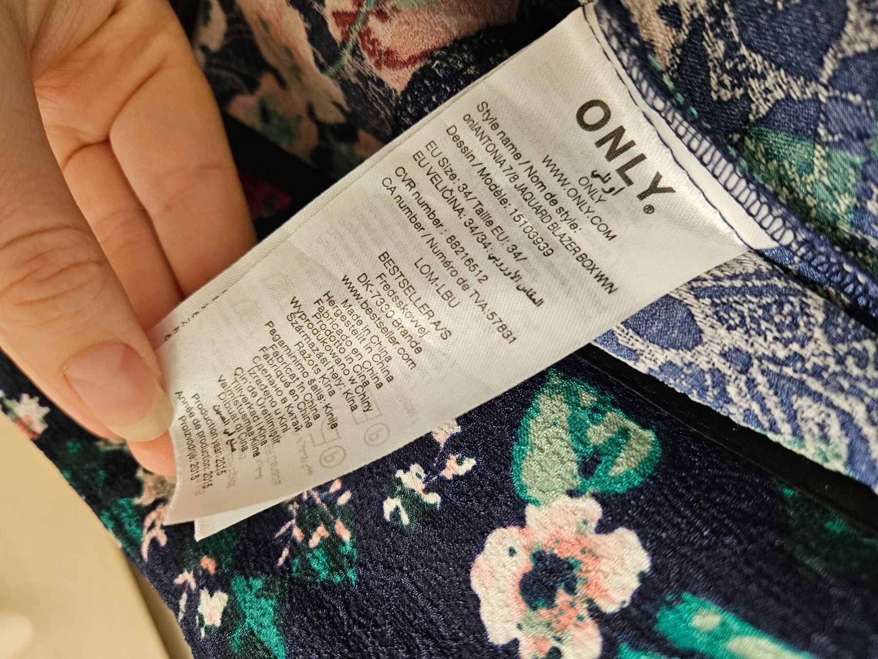 Jacken: Wunderschöner Blumen-Blazer – Gebraucht aus Schaffhausen von sabrina915 2