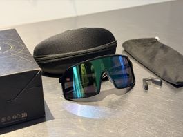 Oakley Sutro S
