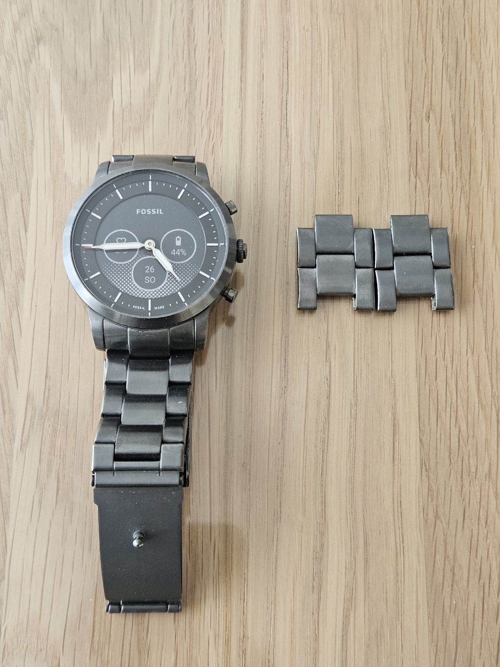 Fossil Smartwatch: Fossil Hybrid Smartwatch  – Gebraucht aus Rorschacherberg von easiracer