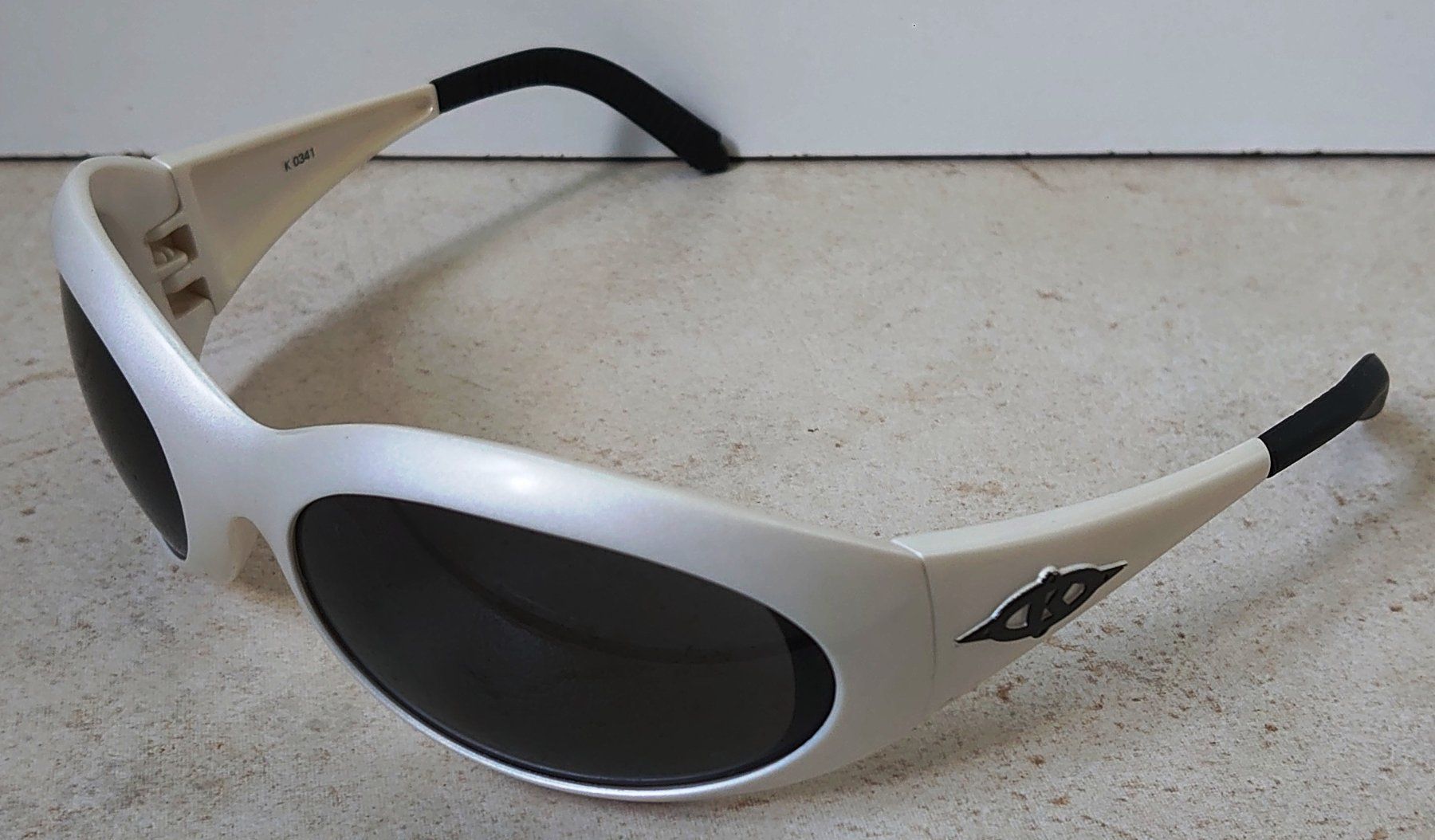 Occhiali & Lenti: Killer Loop - Sonnenbrille Vintage K0341 – Usato da Biel/Bienne venduto da TheShop4U