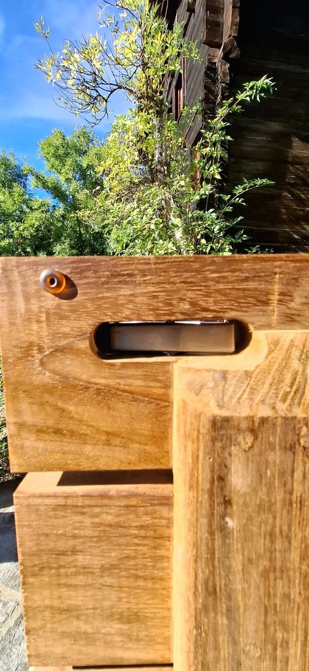 Articoli in legno: Meuble en Teck massif Horizon – Usato da Ravoire venduto da tom_ty8g 7