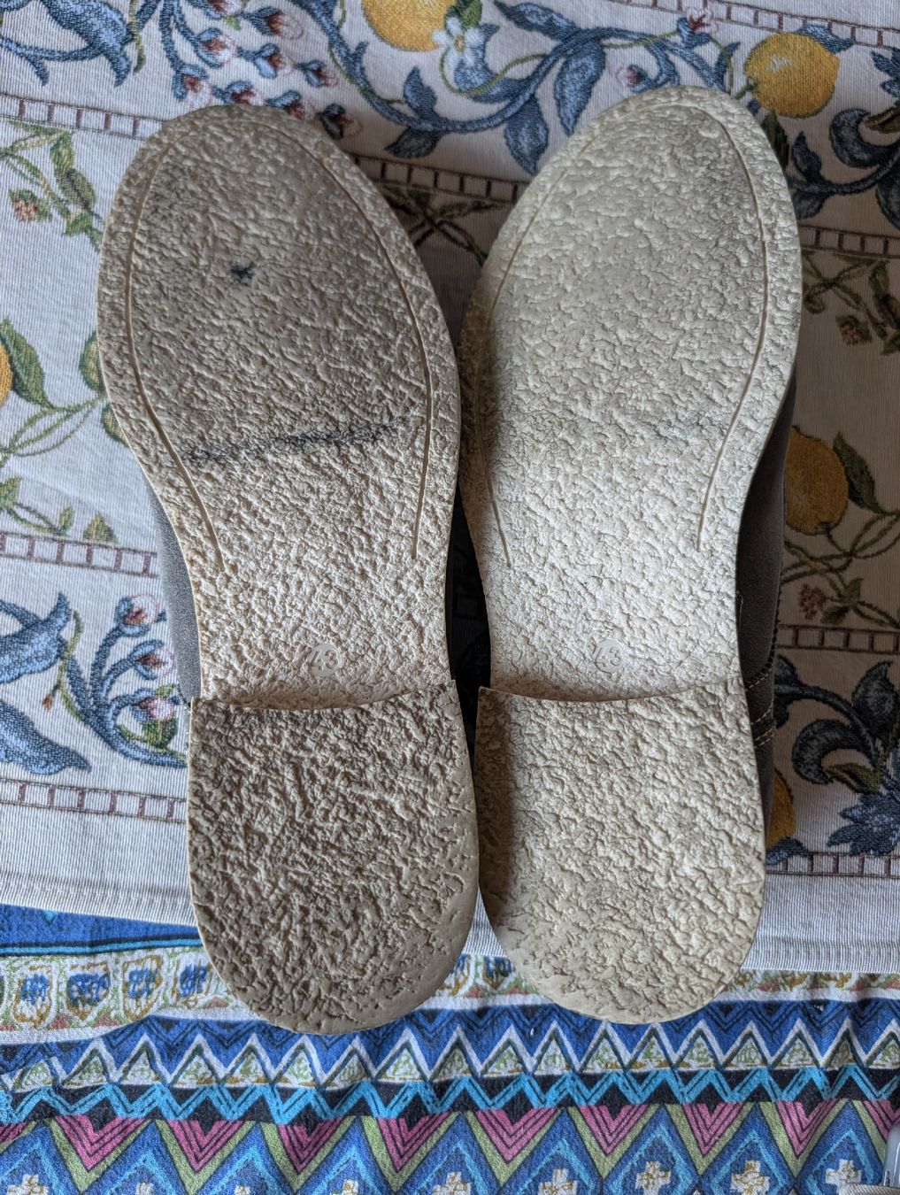 Scarpe da uomo: Men's Grey Suede Shoes - Size 43 Used – Usato da Zürich venduto da jor_68rp 3