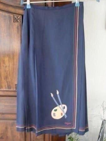 Gonne: DANIEL HECHTER Seidenkilt blau  Gr. 40 – Usato da Zürich venduto da DidierTG