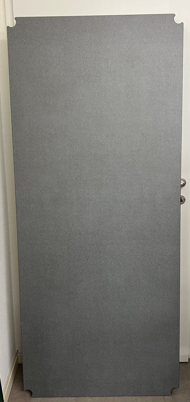USM Tavoli: Table USM 175x75 cm gris stratifié – Usato da Basel venduto da La.Bonne.affaire 1