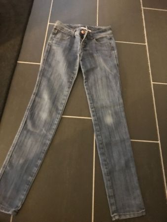 Jeans Tally Weijl gr 34 36