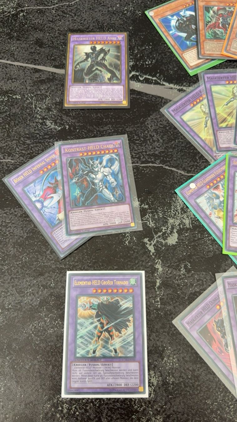 Yugioh Carte collezionabili: Yu-Gi-Oh! Maskierter HELD Collection – Usato da Frauenfeld venduto da tobiaskoestli1 4