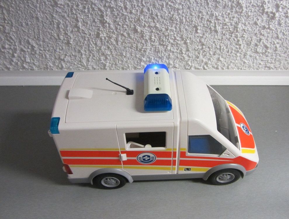 Playmobil Krankenauto mit Blinklicht und Ton Kaufen auf Ricardo