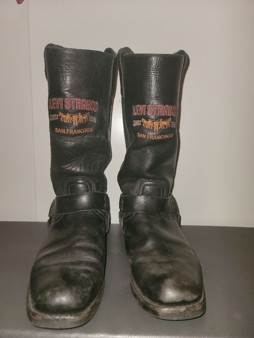 Levi's Herrenschuhe: Levi Strauss Bikerboots, harley davidson motorcycle, Levis – Gebraucht aus Zollikerberg von Nice_Name