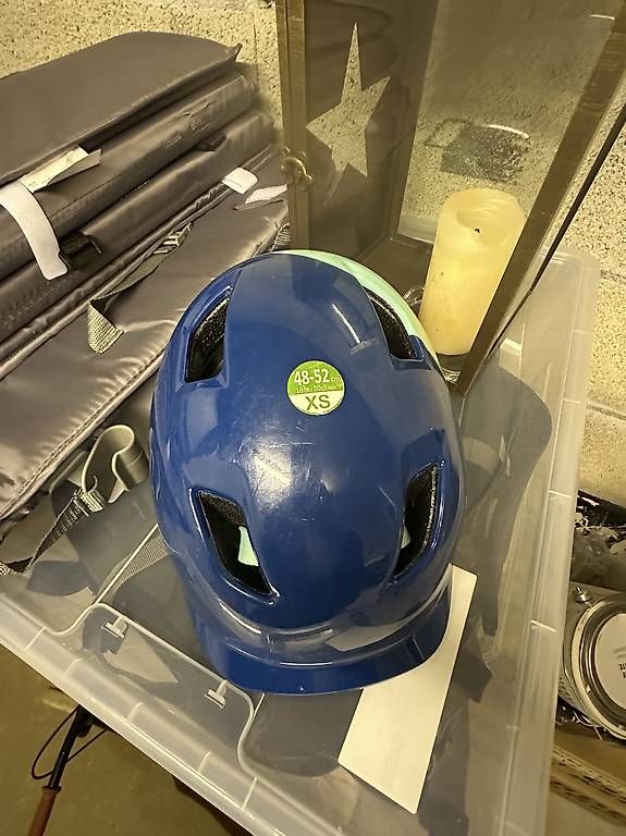 Caschi: Casque enfant  – Usato da Gimel venduto da Cindy2018 1