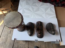 3 Masques africains et jembé