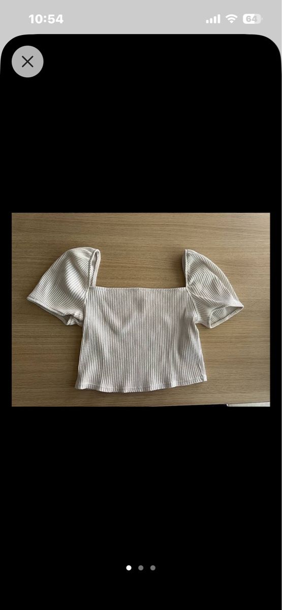 H&M T-shirt: Doppelpack Damen Kurztop mit Puffärmeln Grösse M – Usato da Reinach AG venduto da leo_8j25 1