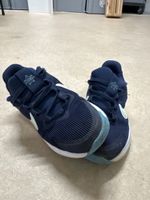 Nike Turnschuhe Grösse 29