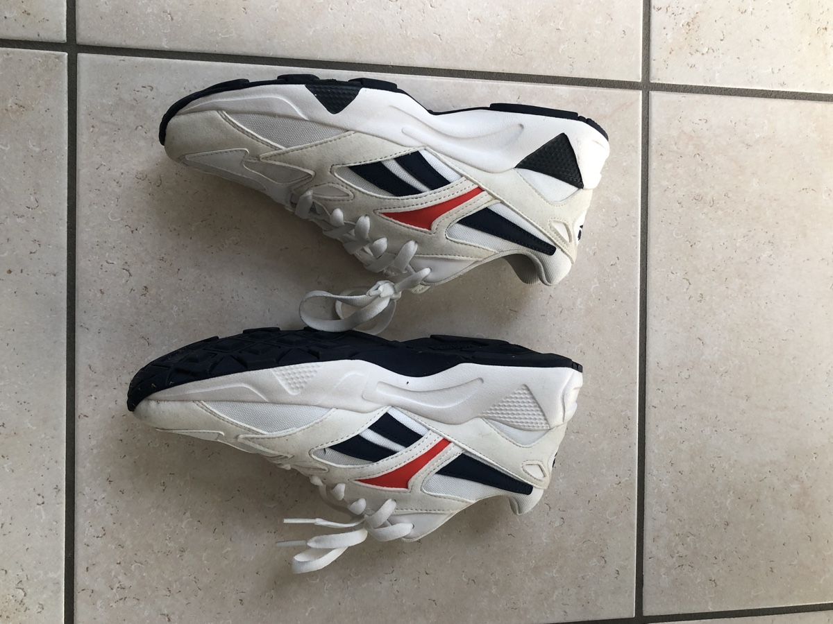 Scarpe da uomo: Reebok Schuhe Grösse 40 Turnschuhe Sneaker – Nuovo (secondo la descrizione) da Münchenbuchsee venduto da ryros 1