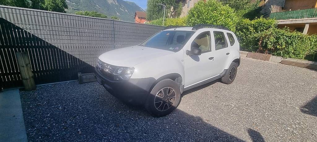 Autos: Voiture comme neuve  – D'occasion à Genève par klu_9cxs 3
