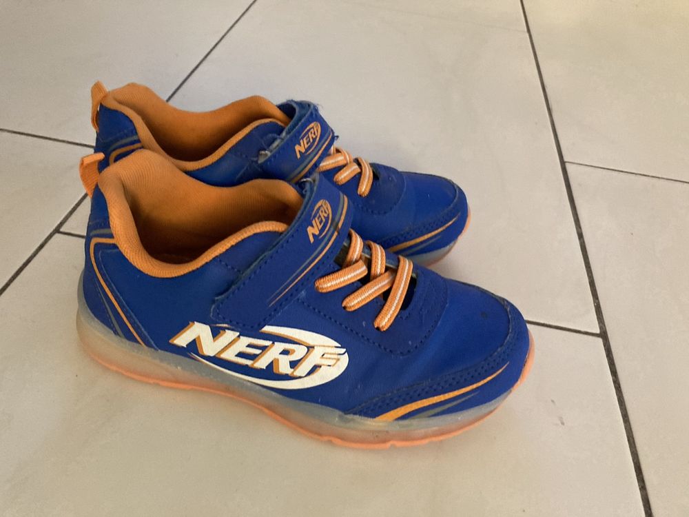 Turnschuh 32 mit Blinklicht / Blinkschuh 3