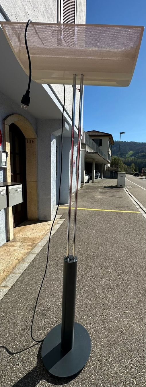 Regent Lampade: REGENT Stehlampe // Abholung in Grellingen BL – Usato da Dübendorf venduto da zue_jz2m
