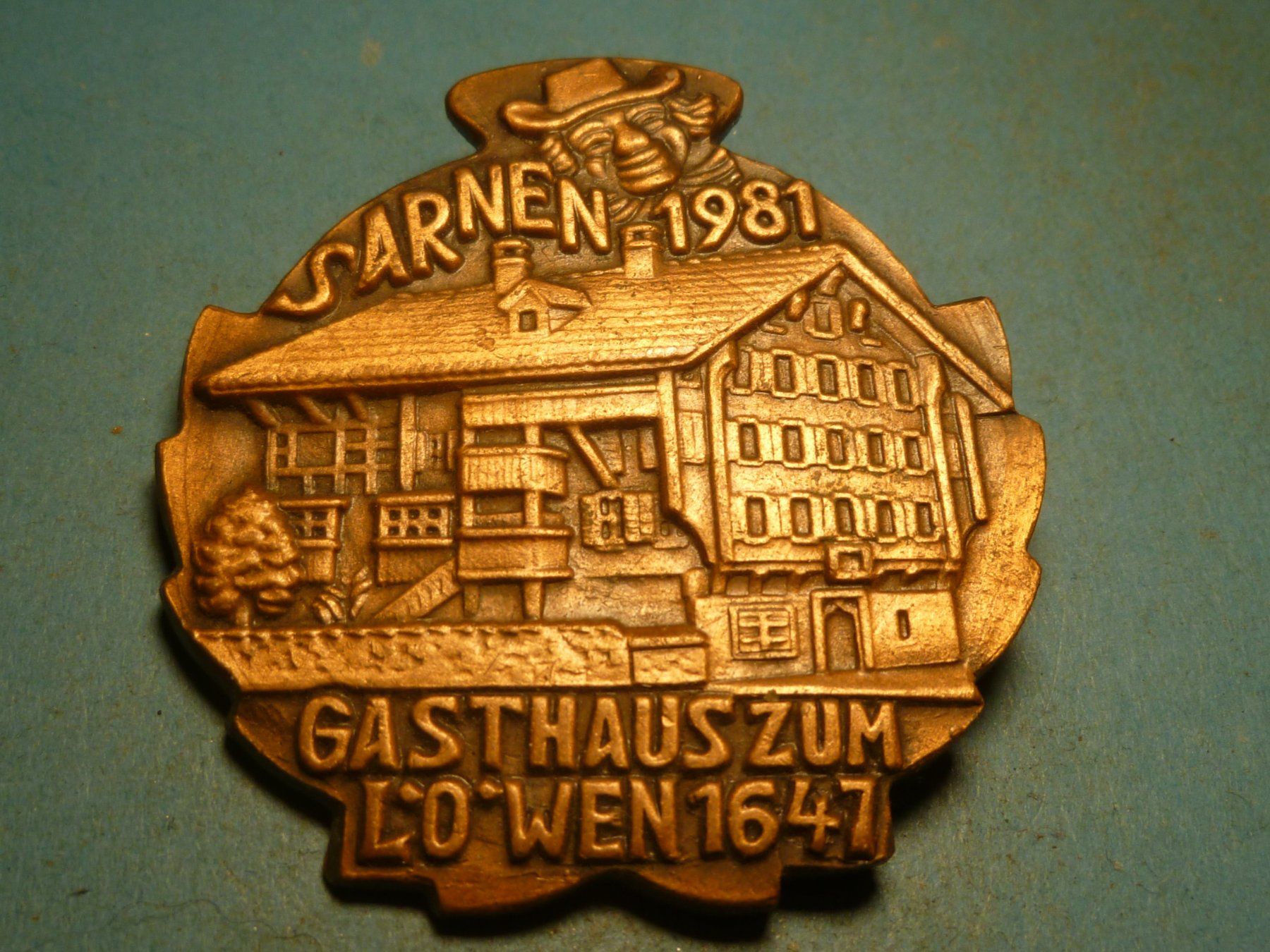 Plaketten & Abzeichen: SARNEN 1981 BRONZE – Gebraucht aus Ried (Muotathal) von Mandarin02