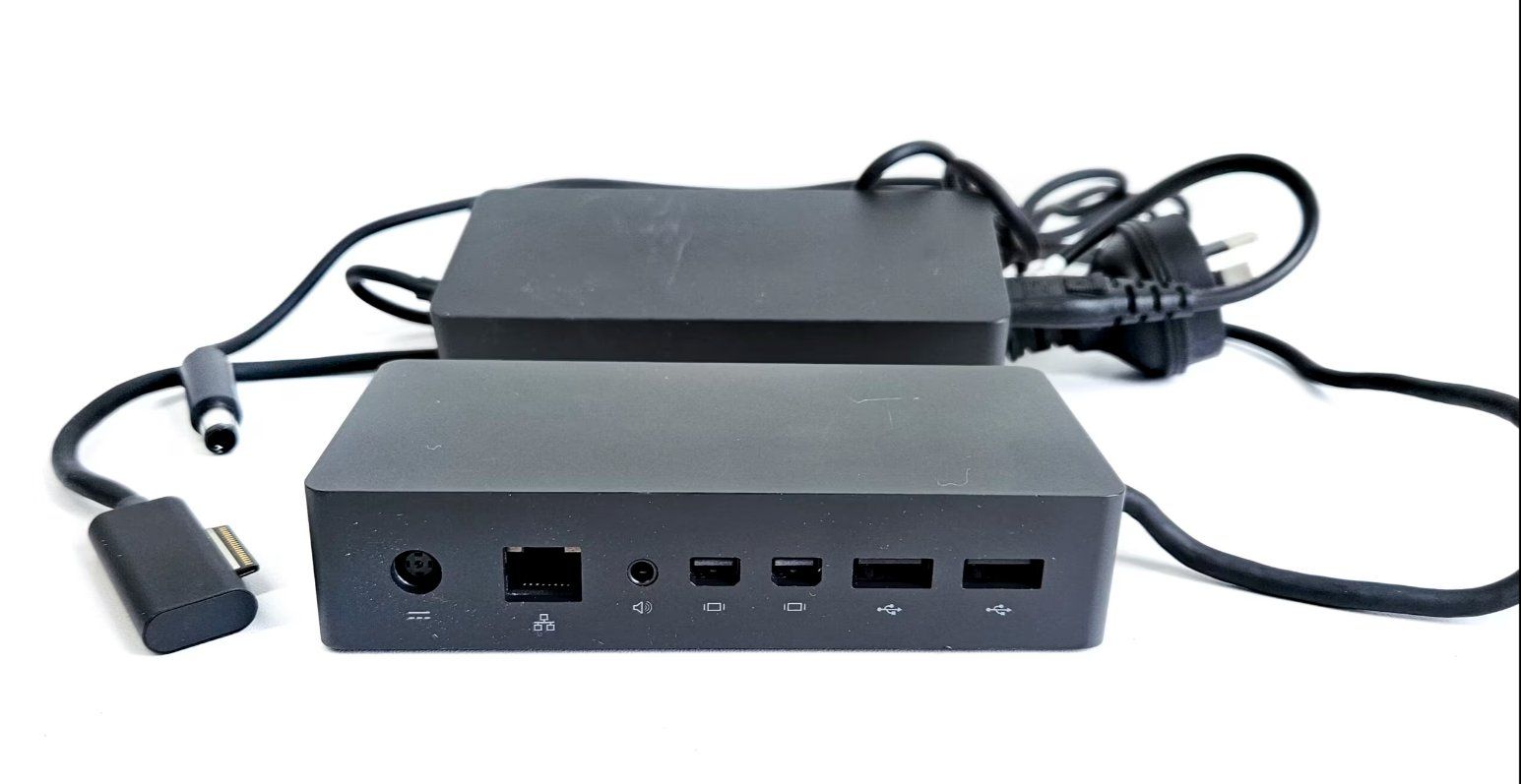 Microsoft Docking station: Microsoft Surface Dock (Modell 1661) – Usato da Emmenbrücke venduto da Tinao44