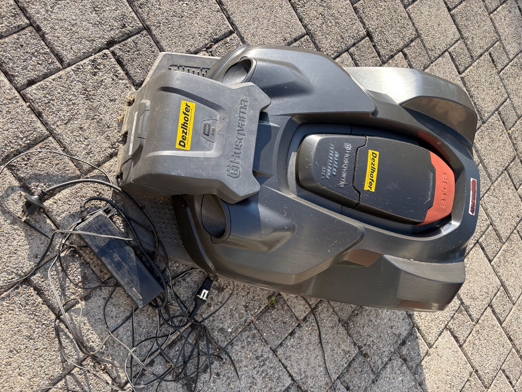 Husqvarna Tagliaerba: Husqvarna Automower 330X Rasenroboter – Usato da Uzwil venduto da mbloe 1