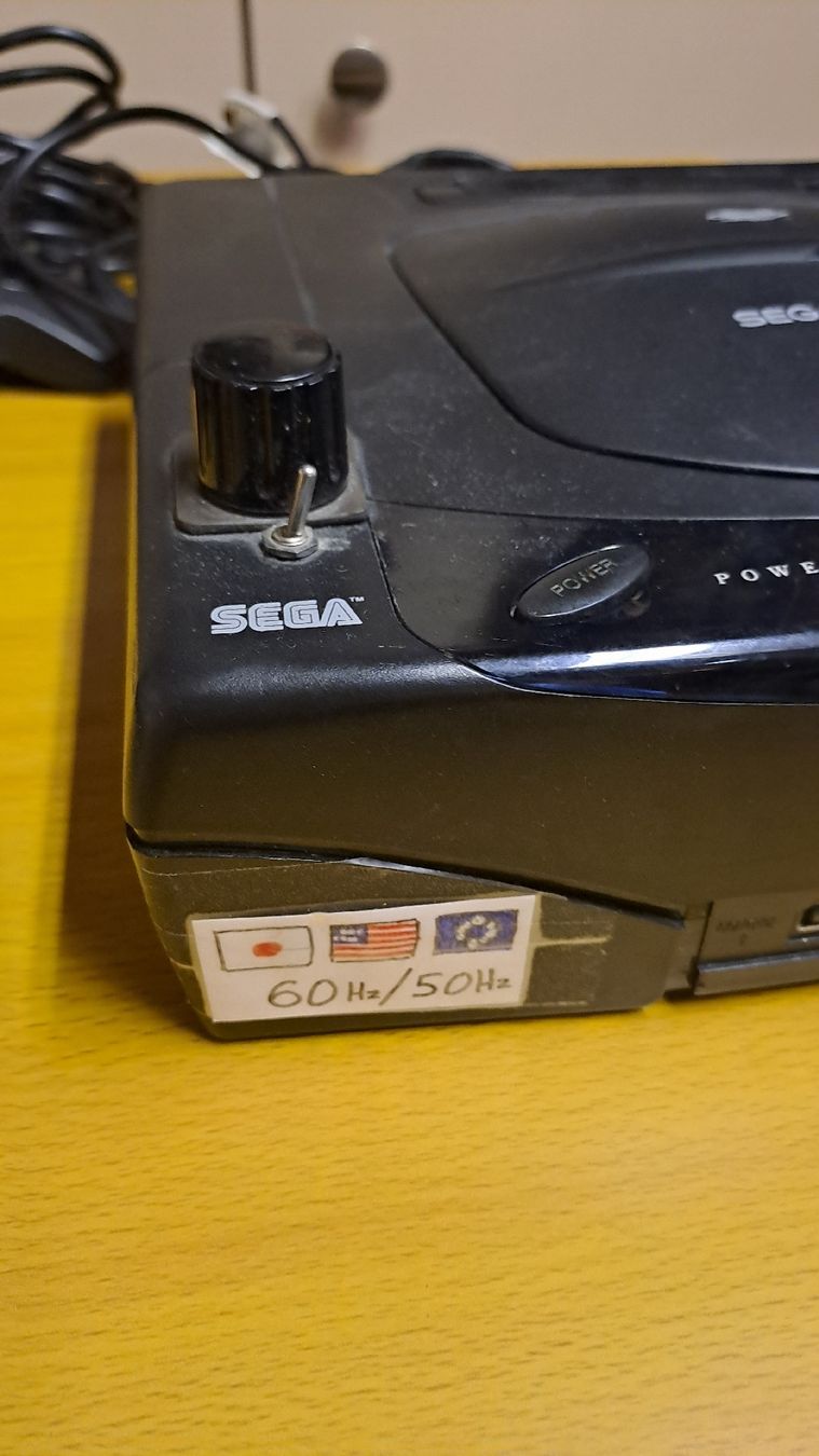 Sega Konsolen: Sega Saturn Set Multinorm – Gebraucht aus Bünzen von Rtron 2
