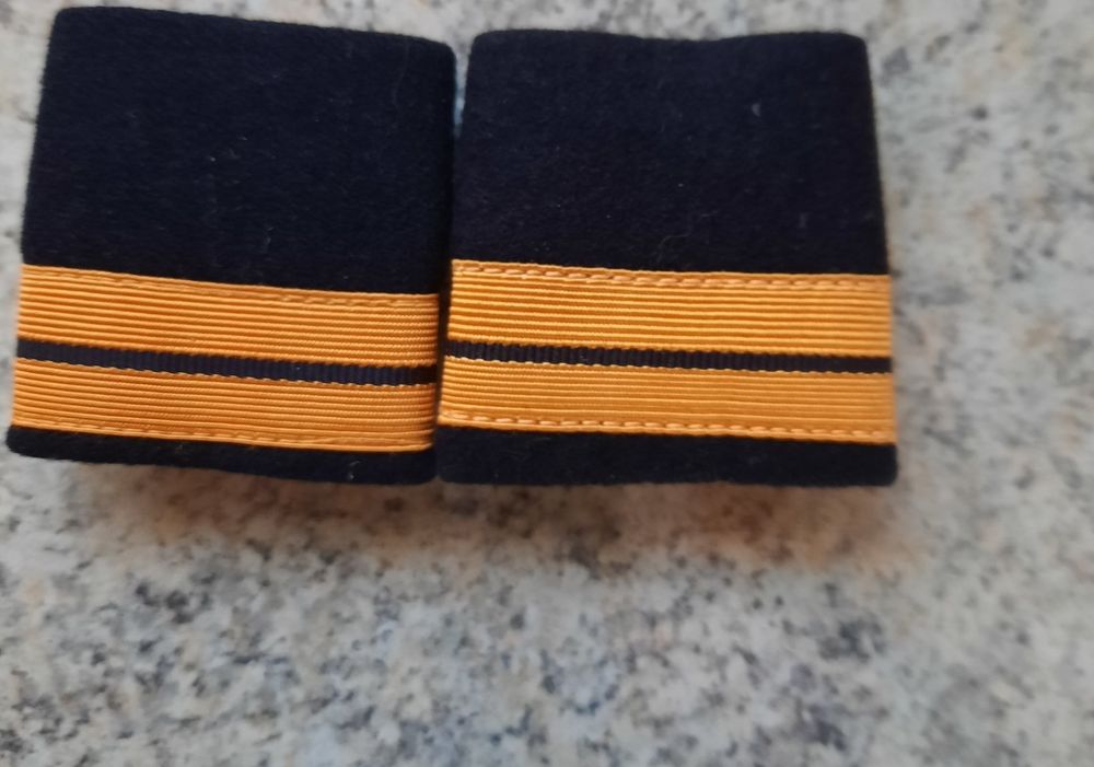 Militaire épaulette LT-Col EM | Kaufen auf Ricardo