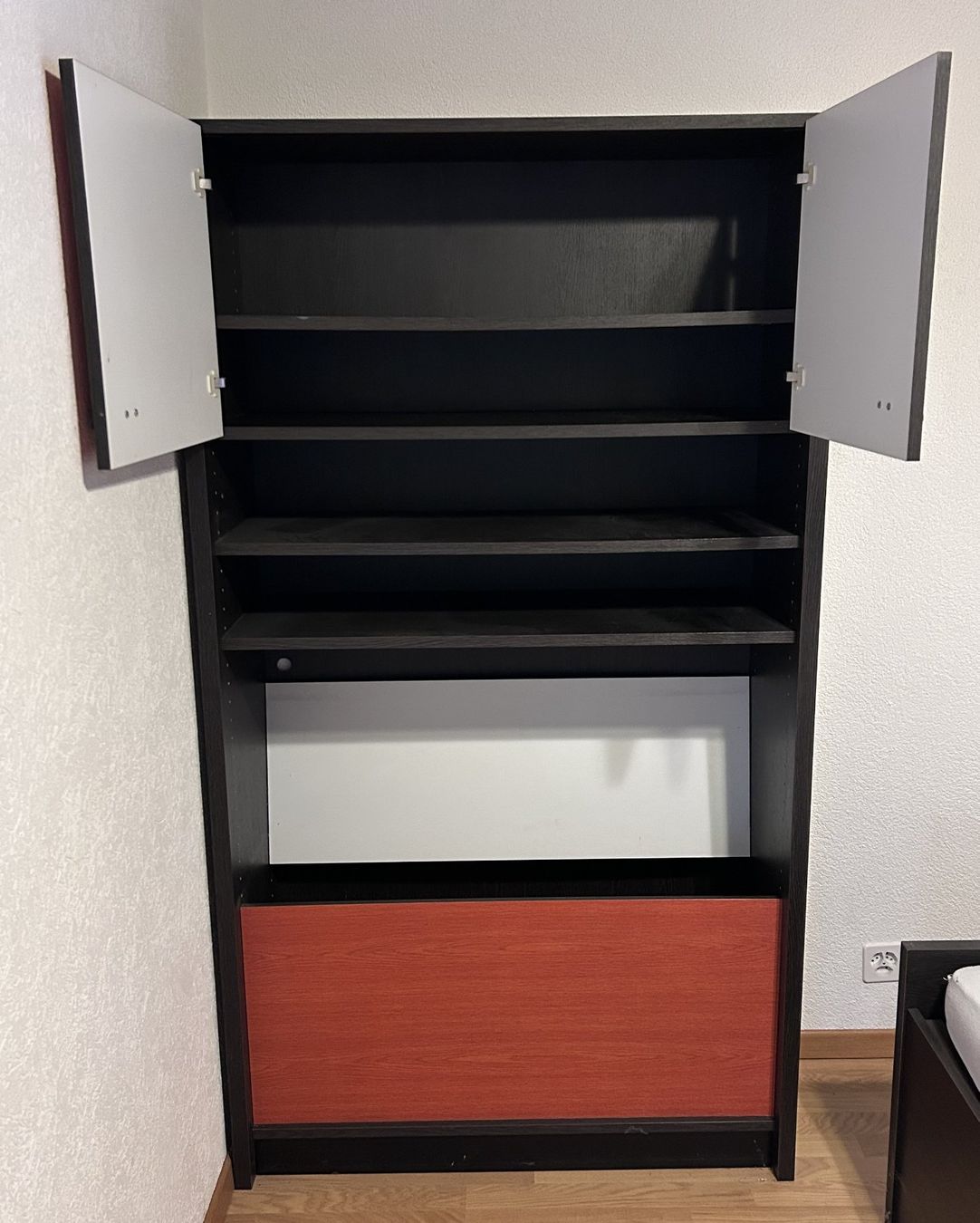 Commodes: Möbel orange – D'occasion à Gansingen par Husner 1