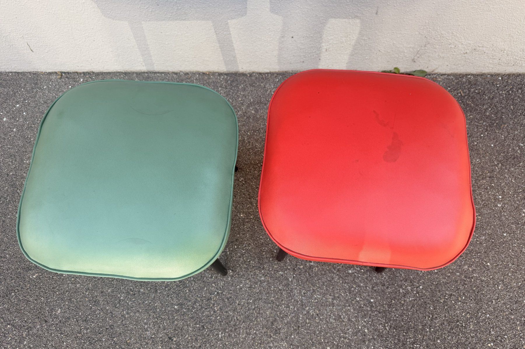 Hocker: THONET Hocker – Gebraucht aus Zürich von Enoooo 2