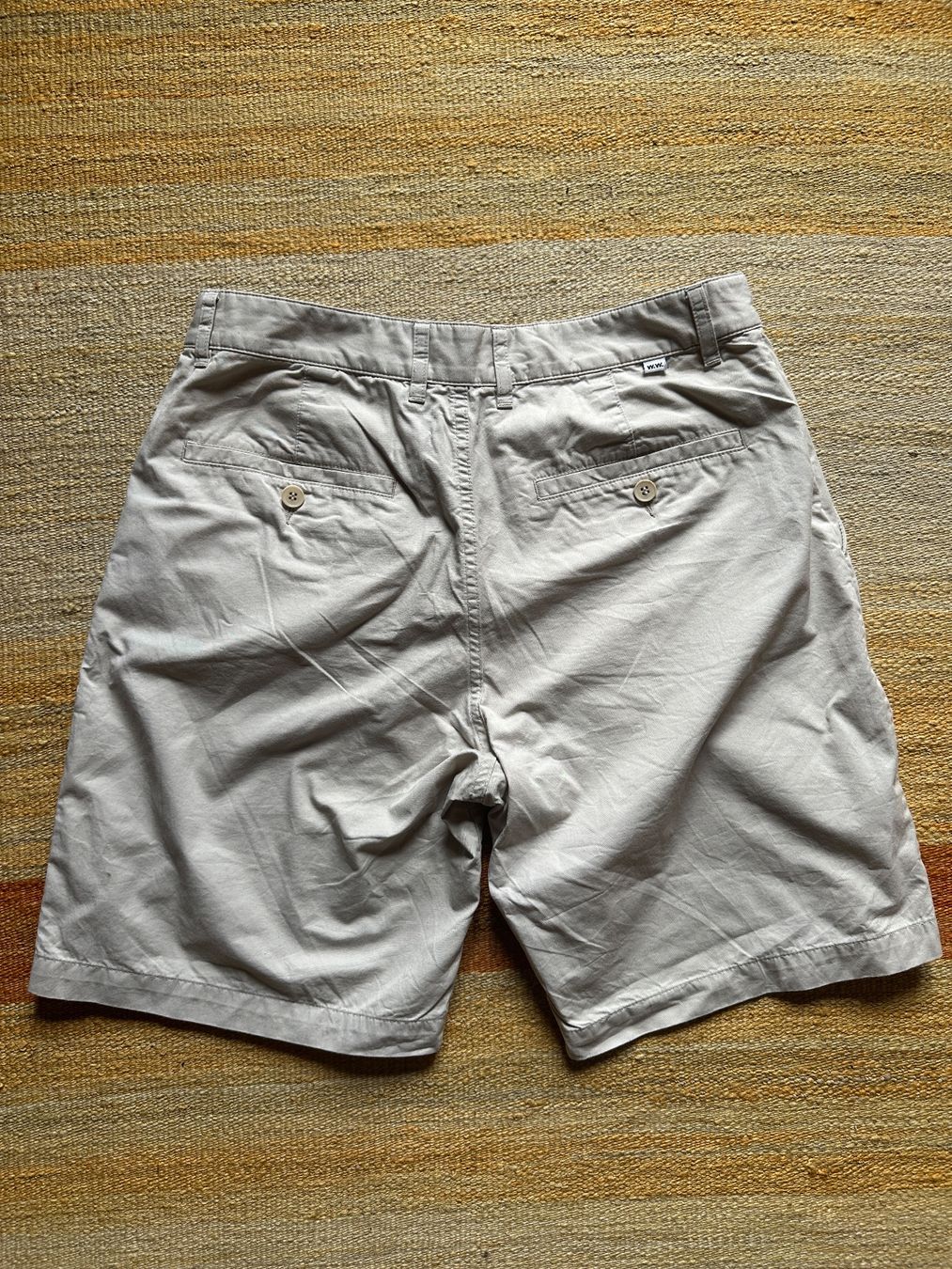 Pantaloni: Wood Wood beige short – Nuovo (secondo la descrizione) da Villars-Burquin venduto da Iliasso 1