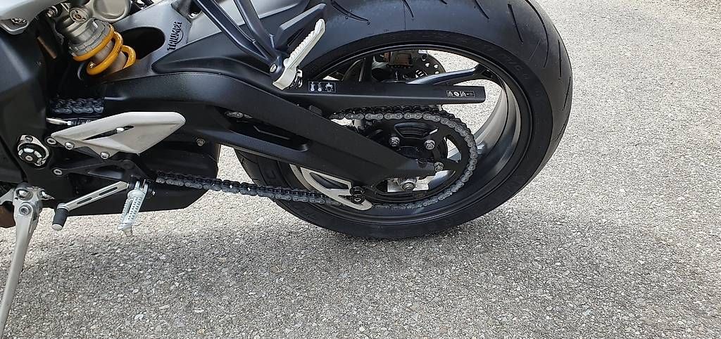 Strada: Triumph Street Triple RS 765 – Usato da Montricher venduto da vinzu1 3