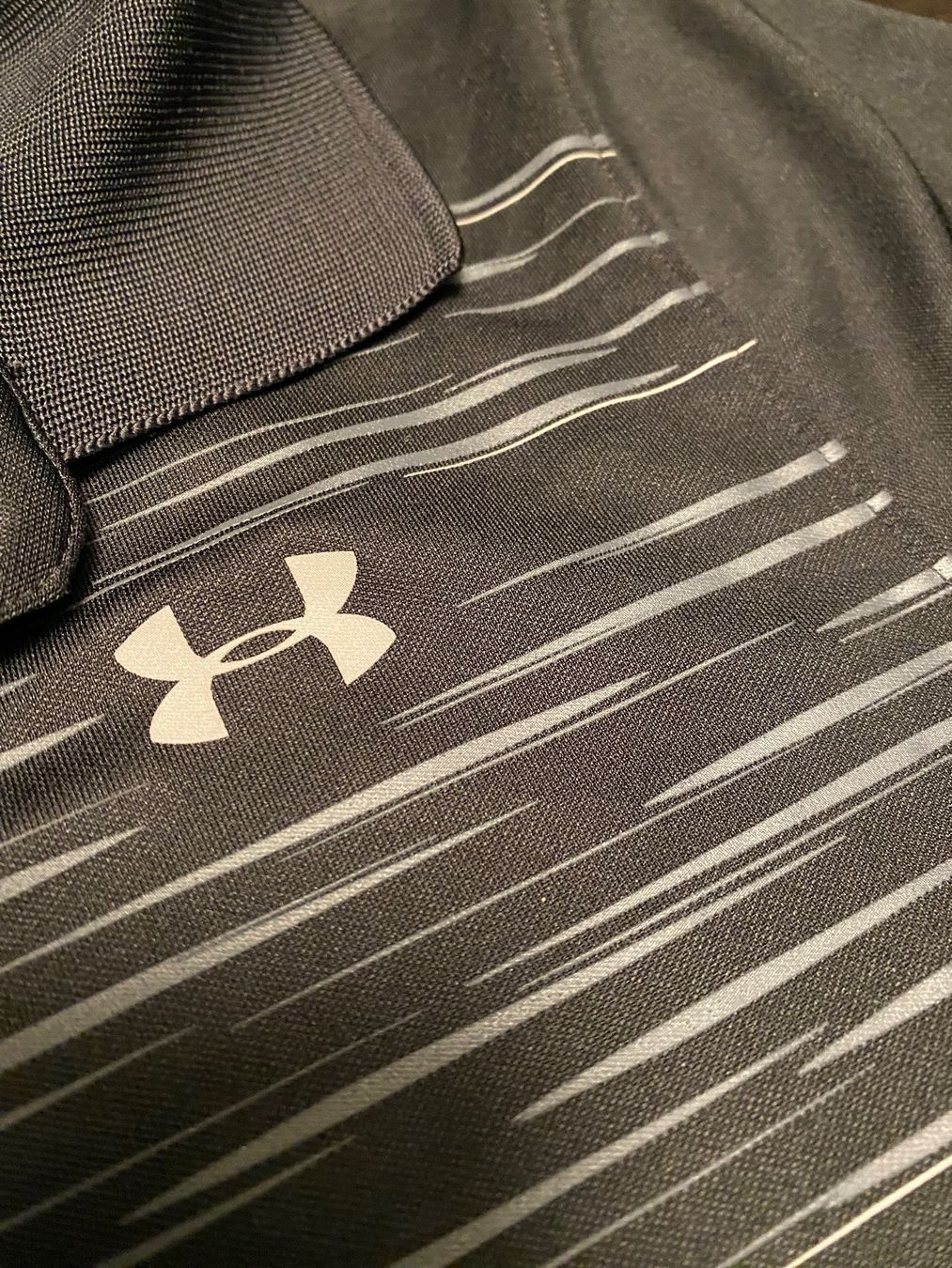 Under Armour Camicie, T-shirt & Polo: Polo Shirt – Usato da Luzern venduto da Willimaus 2