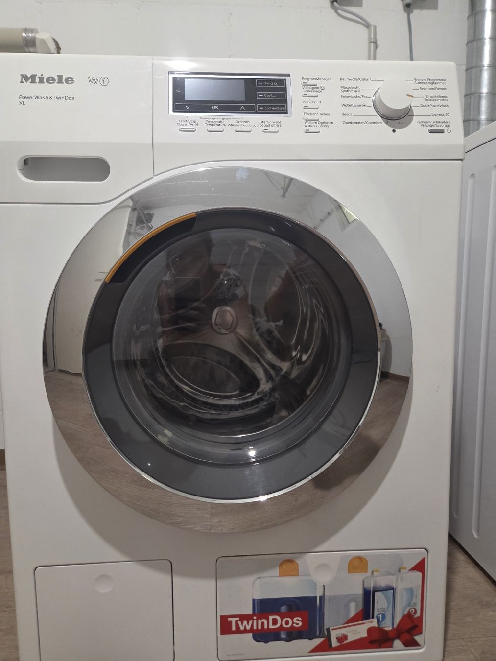 Miele Machines à laver: Waschmaschine Miele  – D'occasion à Wallisellen par roo_9w5j