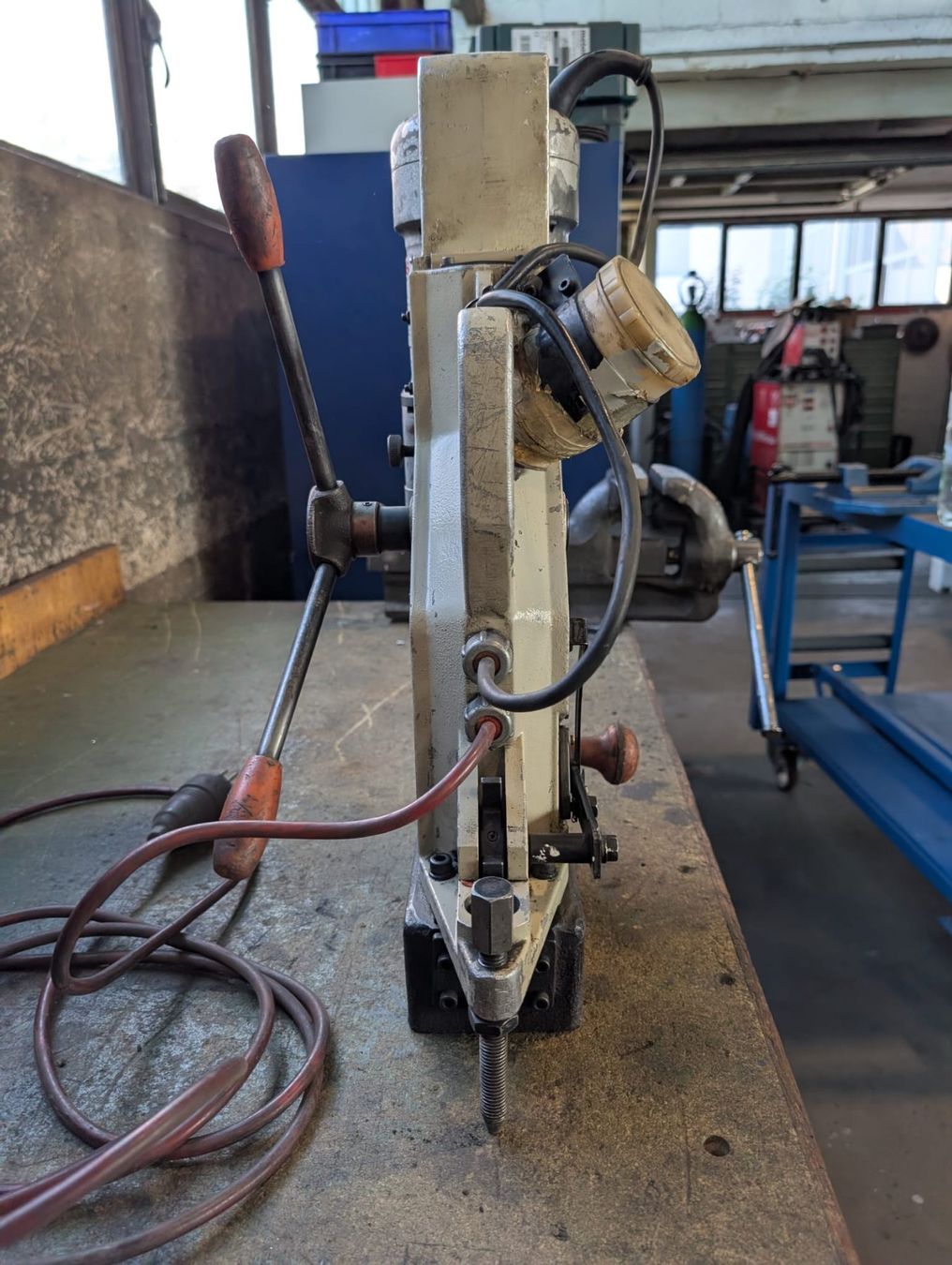 Duss Bohrmaschinen: Kernbohrmaschine DUSS ACE 50 gebraucht – Gebraucht aus Buchberg von Stahlbau3 2