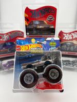 Hot Wheels Monster Trucks Batman Batmobile CHASE
