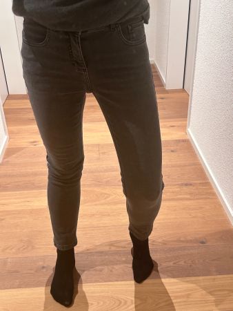 2 Stück Damen Jeans Angels, Slim fit, Grösse 36