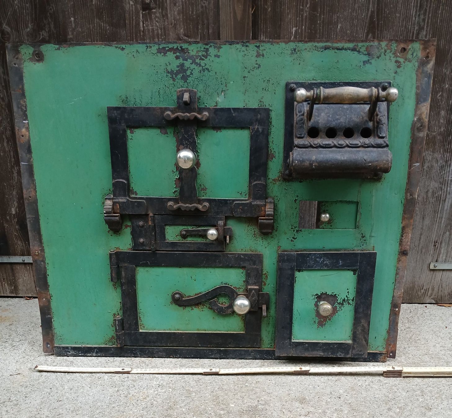 Cucine: Antiker Holzherd > nur leere Front – Difettoso da Bilten venduto da Archiv55