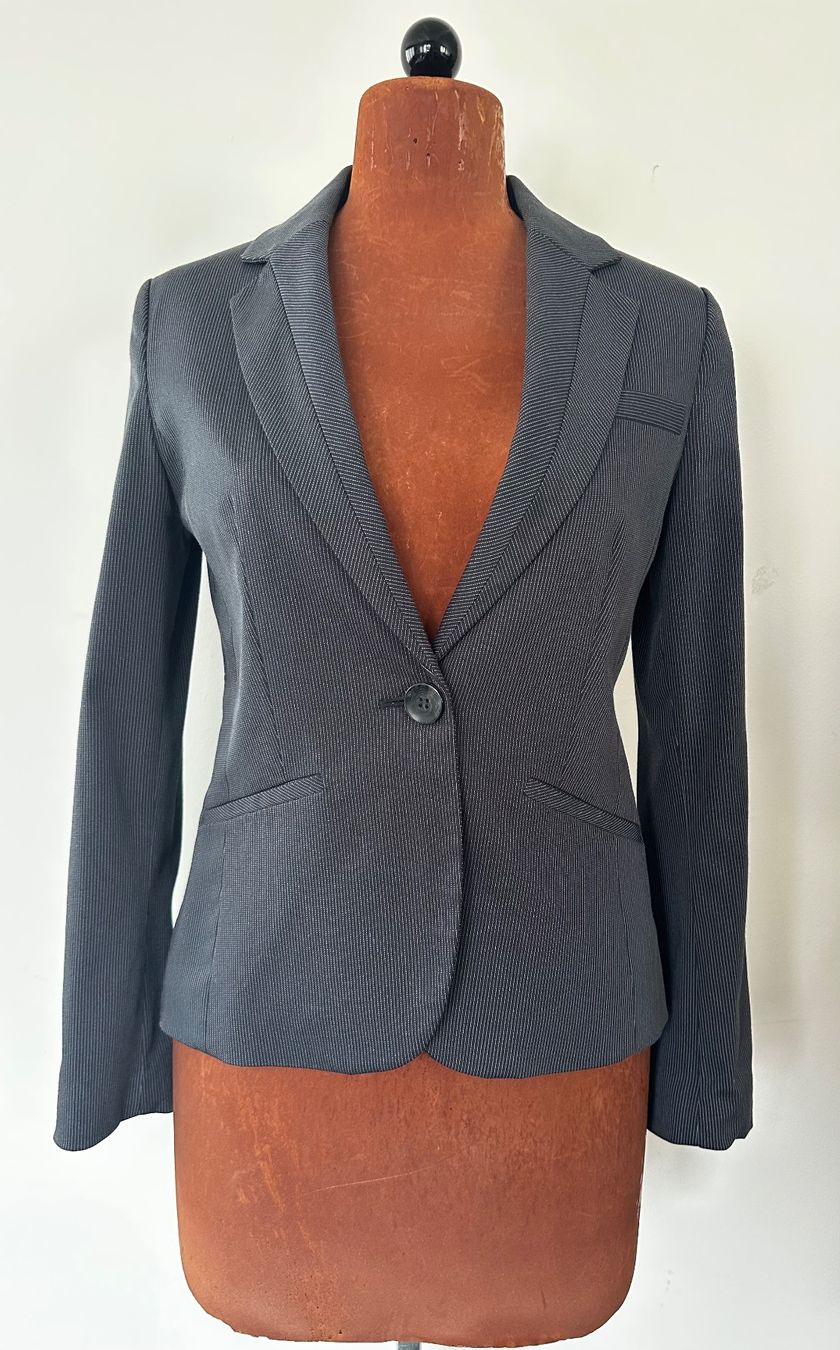 Mango Giacche: Mango Blazer nadelstreifen Damen 34 – Usato da Ipsach venduto da Lary_Sommer
