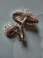 Brosche Pilz Motiv mit Strass silberfarben neu