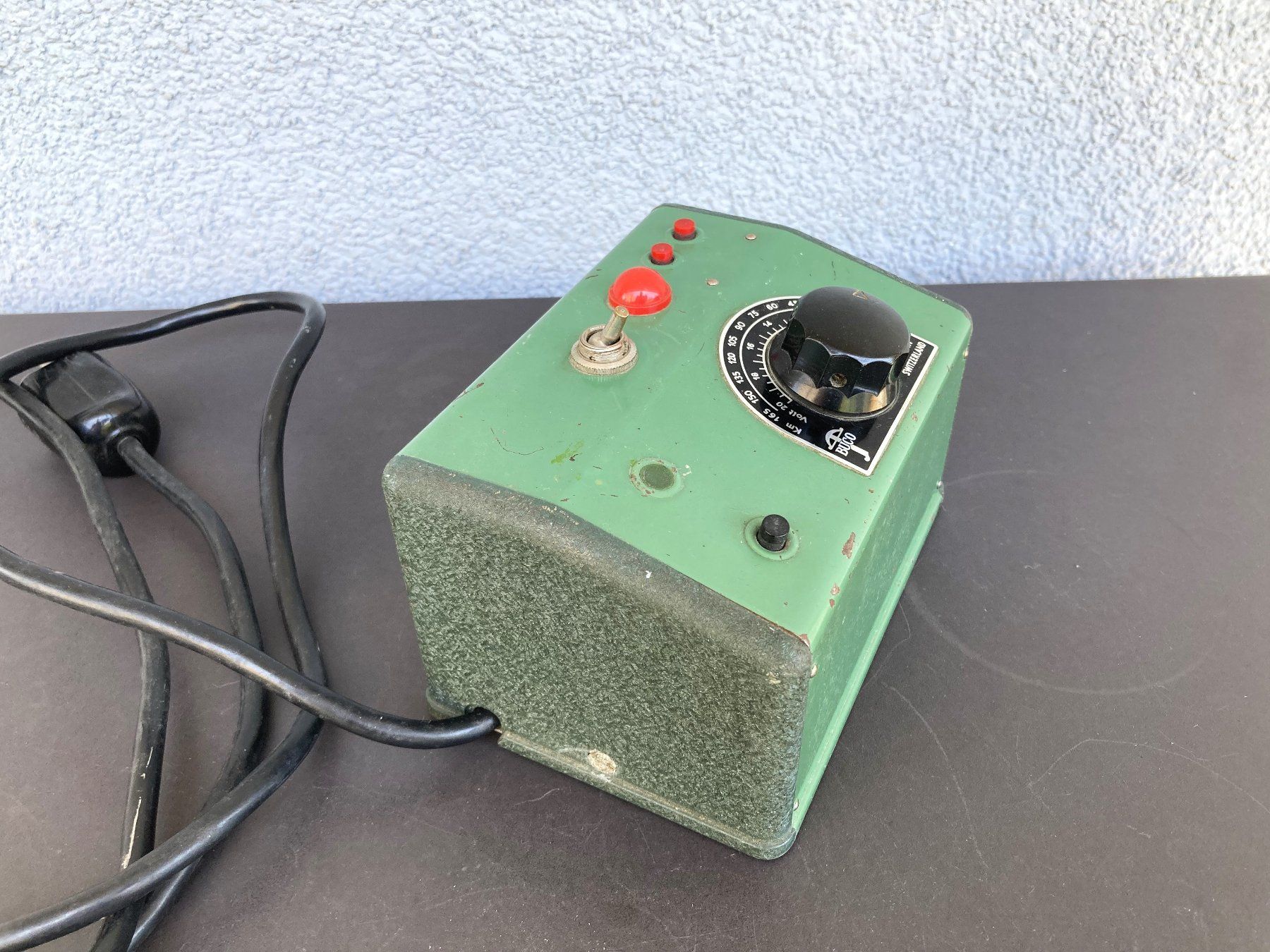 Buco Modellini di ferrovie: BUCO Transformer 8598 mit 50 VA – Usato da Therwil venduto da kuuvalo 3