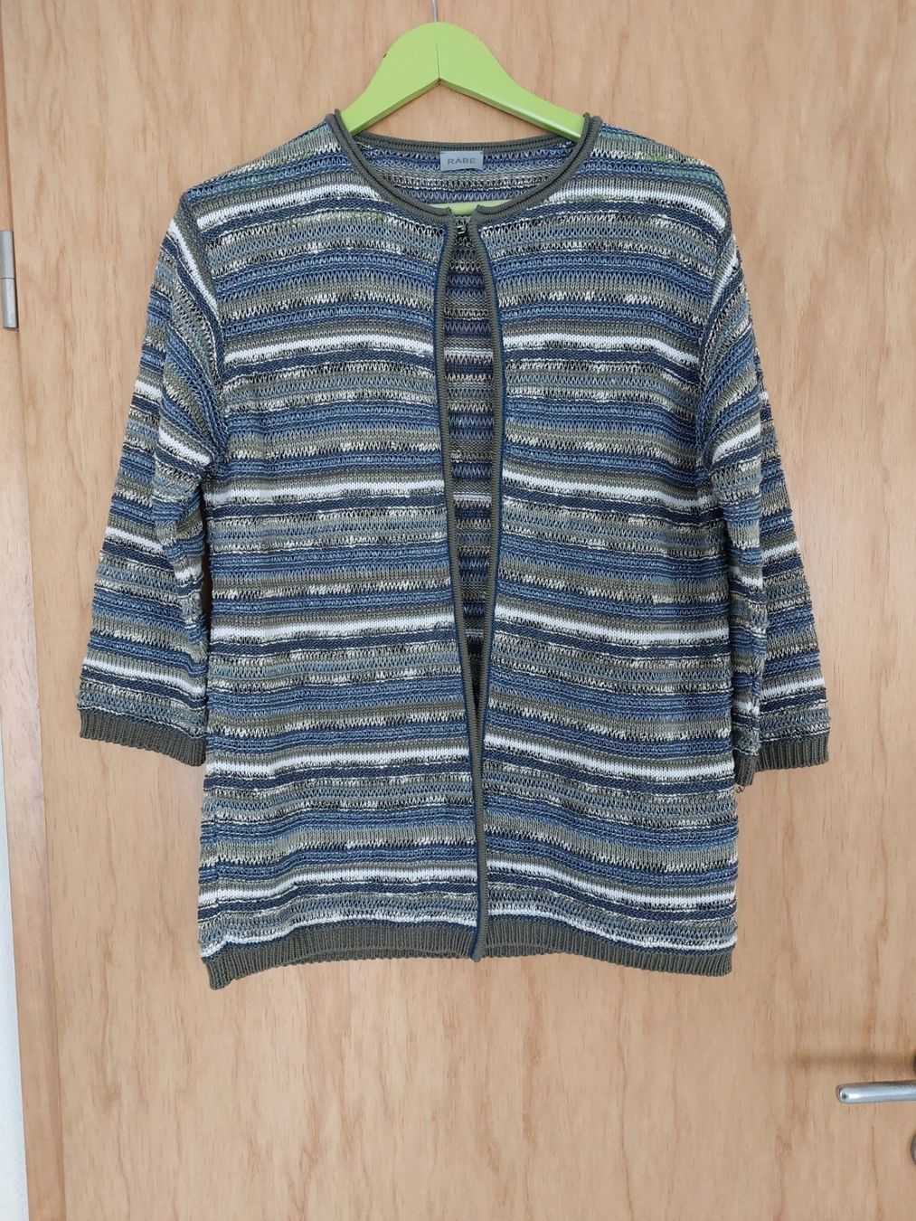 Rabe Vestes: Rabe Jäckli Gr.  40 – D'occasion à Schmitten FR par ReniStern
