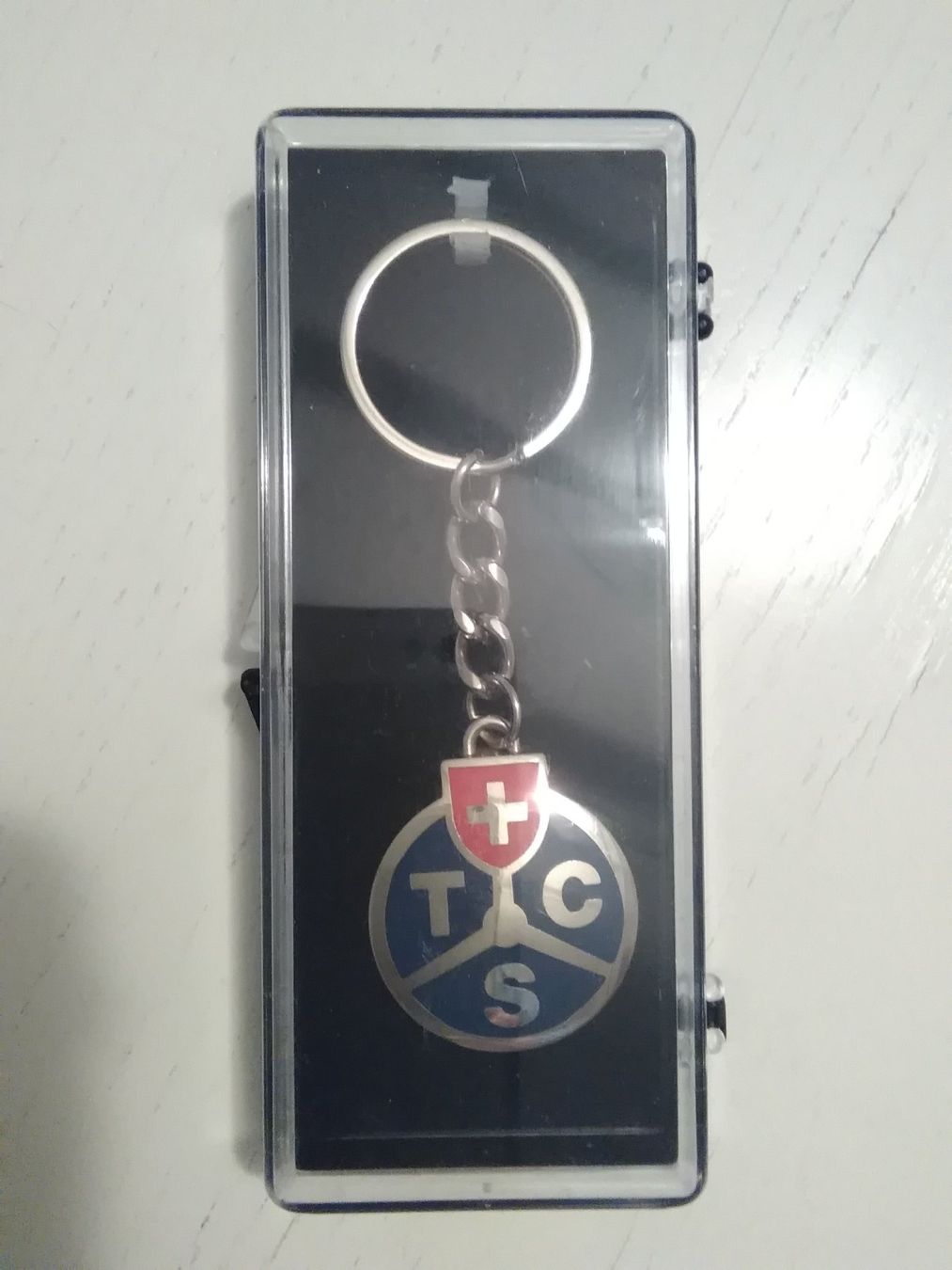 TCS Portachiavi: TCS Schlüsselanhänger, Metall, mit Box – Usato da Buochs venduto da Jenymak 2