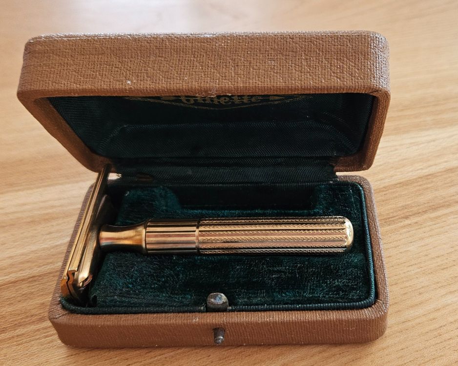 Rasierer Vintage Set (Gebraucht) in Meyriez für CHF 25 – mit Lieferung ...
