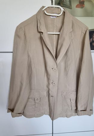 veste en lin 55% et 45 % viscose , T 44