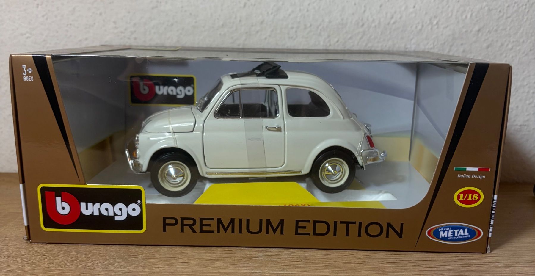 Bburago Modellini d'auto: Fiat 500 L 1968 Bburago 1/18 eigentlich 1/16 – Nuovo e nell'imballaggio originale da Thusis venduto da chur_city