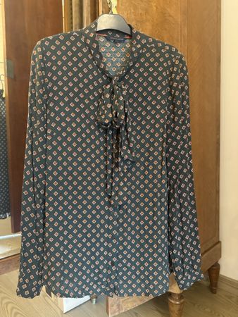 Bluse Tommy Hilfiger mit Schleife Grösse S 