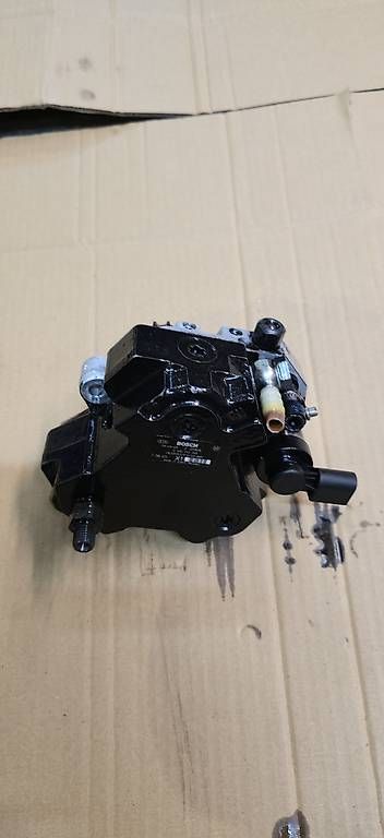 Alle Autoersatzteile: Bmw e46 320d Hochdruck pumpe  – Gebraucht aus Niedergösgen von Zecinha 4