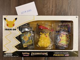 POKEMON Celebrations Premium Figure Collection Pikachu VMAX